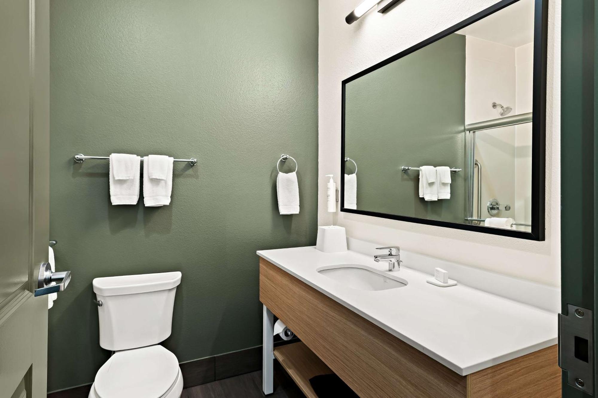 Spark By Hilton Little Rock West Экстерьер фото
